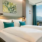 One Hotell 3*