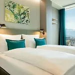 Hotell One 3*