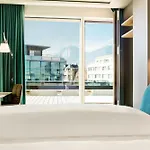 Hotell One