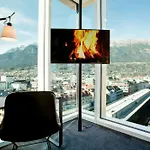 One Hotell 3*